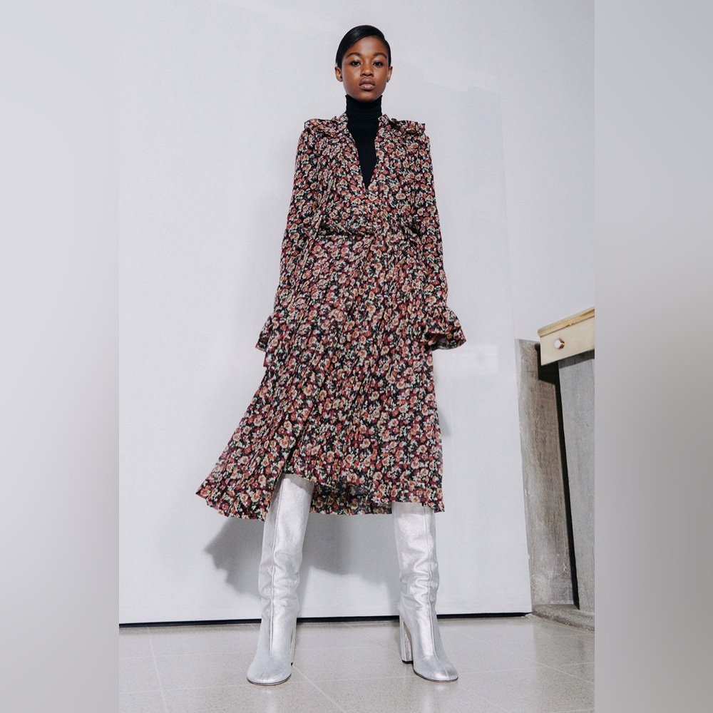 Victoria Beckham Fall/Winter 2021 Dress